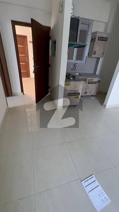 ڈیفینس ایگزیکٹو اپارٹمنٹس ڈی ایچ اے ڈیفینس فیز 2,ڈی ایچ اے ڈیفینس,اسلام آباد میں 3 کمروں کا 5 مرلہ فلیٹ 1.52 کروڑ میں برائے فروخت۔
