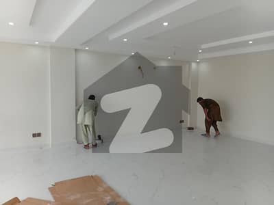 Ground Floor Office 950 sqft Hall with kitchen and washroom for rent in Etihad Town phase-1, Lahore