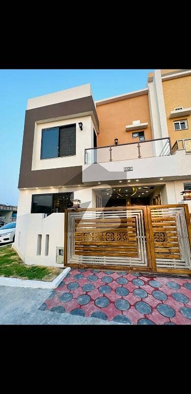 5m Brand New House 5m Brand New House