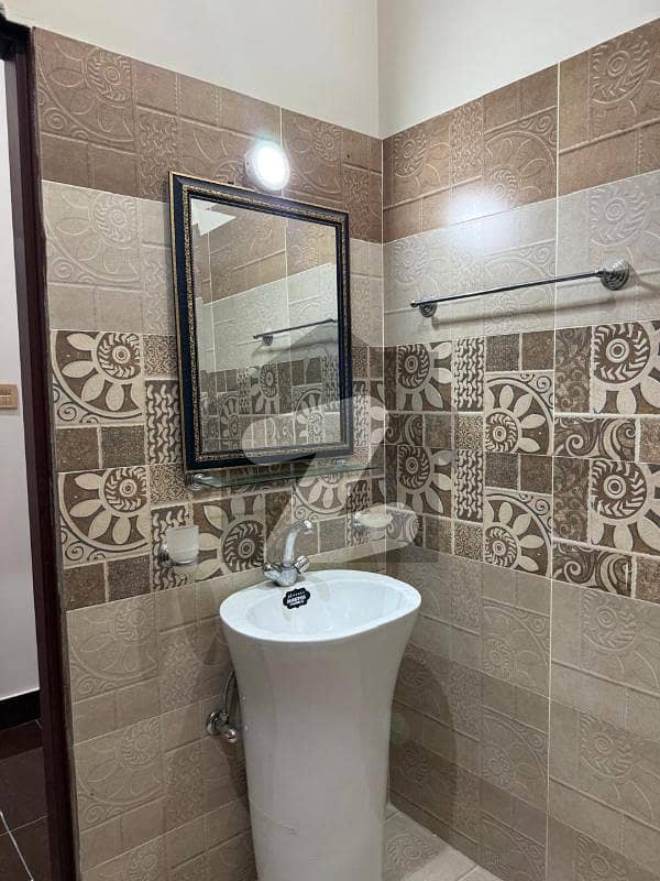 سٹی ہاؤسنگ سوسائٹی گوجرانوالہ میں 4 کمروں کا 0 مرلہ بالائی پورشن 1.9 کروڑ میں برائے فروخت۔ سٹی ہاؤسنگ سوسائٹی گوجرانوالہ میں 4 کمروں کا 0 مرلہ بالائی پورشن 1.9 کروڑ میں برائے فروخت۔