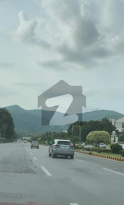 ڈی ۔ 12 اسلام آباد میں 1 کنال رہائشی پلاٹ 11.0 کروڑ میں برائے فروخت۔