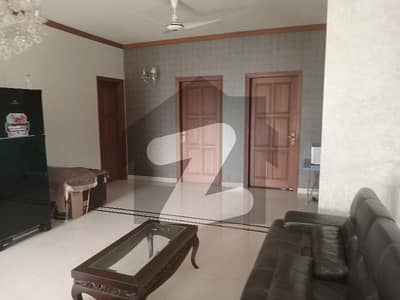 ڈی ایچ اے فیز 8 - زون ای ڈی ایچ اے فیز 8,ڈی ایچ اے ڈیفینس,کراچی میں 6 کمروں کا 2 مرلہ مکان 13.0 کروڑ میں برائے فروخت۔