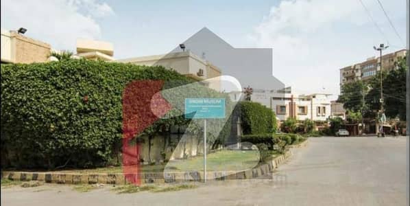 CORNER HOUSE FOR SALE GROUND PLUS 1 ON SINDHI MUSLIM 6 BED D/D