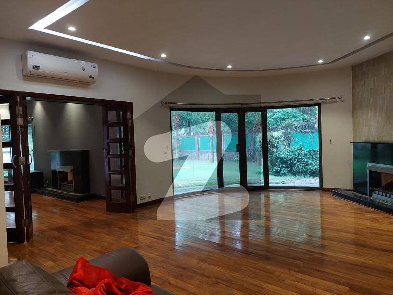 2 KANAL HOUSE FOR RENT IN MAIN CANTT 2 KANAL HOUSE FOR RENT IN MAIN CANTT