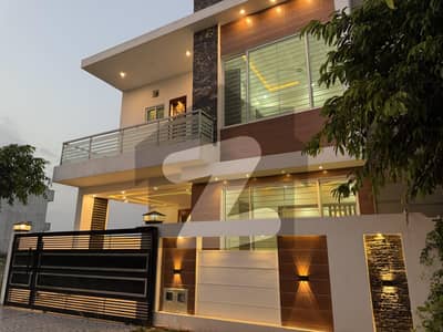 Brand New 9 Marla Beautiful House Available for Sale