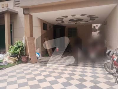 1 Kanal Like New House For Rent Office Use G1 Block Johar Town Lahore