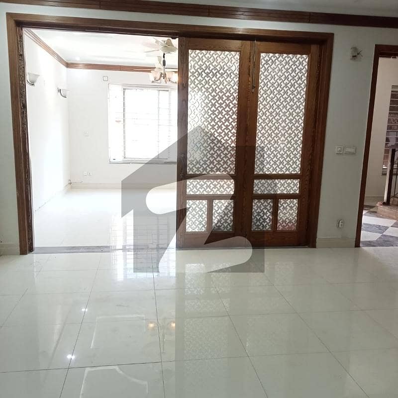 Upper Portion For Rent Upper Portion For Rent