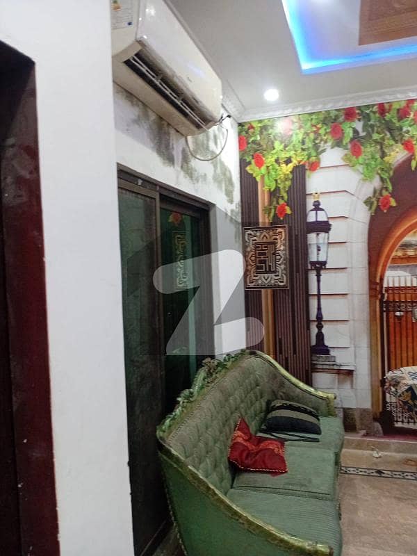کنگز ٹاؤن رائیونڈ روڈ,لاہور میں 3 کمروں کا 3 مرلہ مکان 1.25 کروڑ میں برائے فروخت۔ کنگز ٹاؤن رائیونڈ روڈ,لاہور میں 3 کمروں کا 3 مرلہ مکان 1.25 کروڑ میں برائے فروخت۔