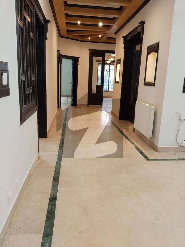 E11 Upper Portion For Rent E11 Upper Portion For Rent