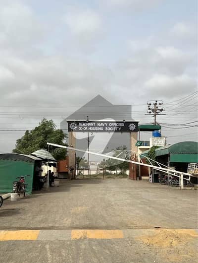 400 Sq yards Plot Available For Sale