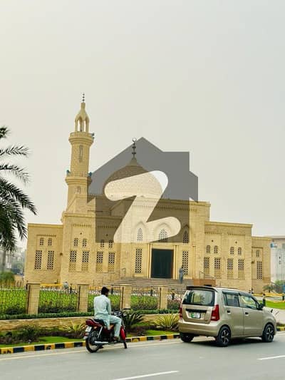 10 Marla Plots Are Available For Sale in Silver Block