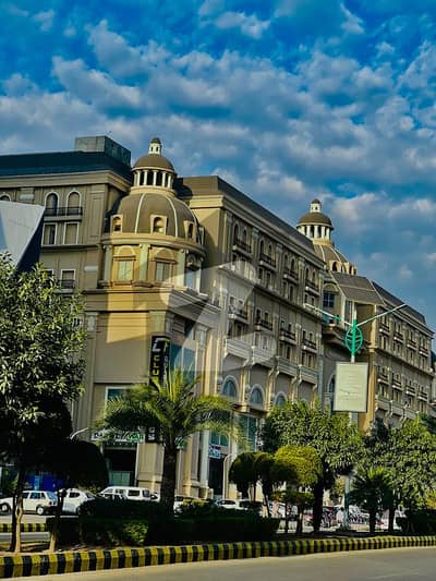 ONE BED LUXURY APARTMENT AVAILABLE FOR SALE IN GULBERG GREEN ISLAMABAD