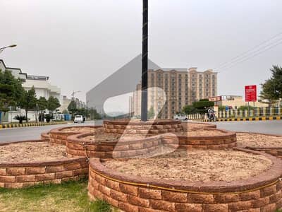 بحریہ انکلیو - سیکٹر اے بحریہ انکلیو,بحریہ ٹاؤن,اسلام آباد میں 18 مرلہ رہائشی پلاٹ 2.88 کروڑ میں برائے فروخت۔