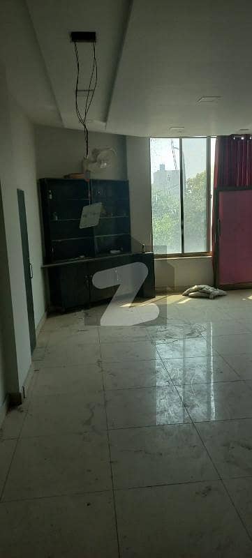 این ایف سی 1 لاہور میں 4 مرلہ Studio دفتر 40.0 ہزار میں کرایہ پر دستیاب ہے۔