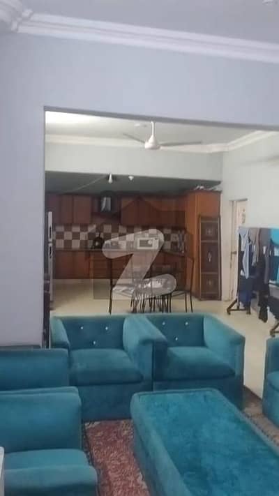 گلستانِ سجاد حیدر آباد میں 4 کمروں کا 8 مرلہ فلیٹ 1.25 کروڑ میں برائے فروخت۔