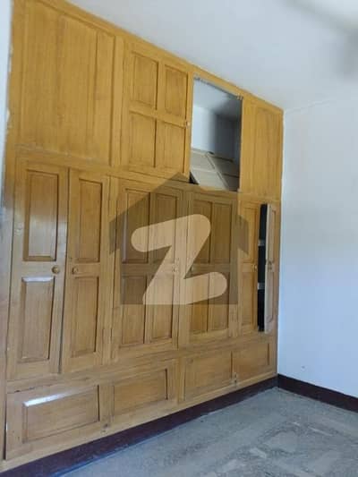 CHAK SHEHZAD FARM HOUSE 3 BED 4 KANAL. 260000