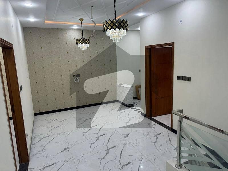 Owner Build HOUSE Urgent sale 5 Marla, double storey on 30 foot carpeted road in Al hafeez 5 Owner Build HOUSE Urgent sale 5 Marla, double storey on 30 foot carpeted road in Al hafeez 5