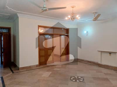 پی ڈبلیو ڈی ہاؤسنگ سوسائٹی ۔ بلاک سی پی ڈبلیو ڈی ہاؤسنگ سکیم,اسلام آباد میں 2 کمروں کا 10 مرلہ زیریں پورشن 50.0 ہزار میں کرایہ پر دستیاب ہے۔
