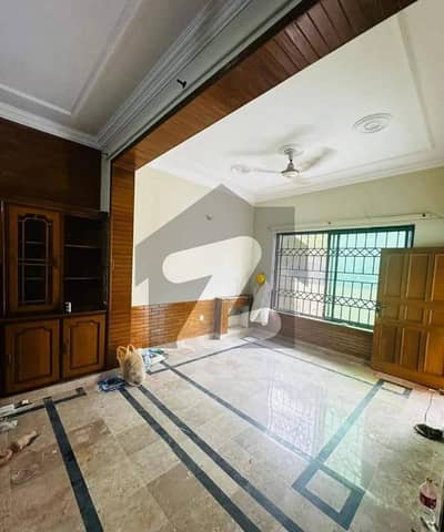 جی