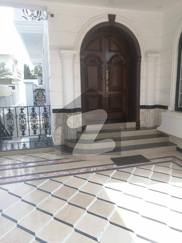 ایف ۔ 8 اسلام آباد میں 3 کمروں کا 1 کنال زیریں پورشن 3.7 لاکھ میں کرایہ پر دستیاب ہے۔ ایف ۔ 8 اسلام آباد میں 3 کمروں کا 1 کنال زیریں پورشن 3.7 لاکھ میں کرایہ پر دستیاب ہے۔