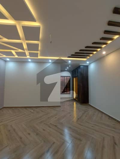 20 MARLA UPPER PORTION FOR RENT IN ENGINEERING TOWN HOUSING SOCIETY #ACCOMMODATION 03_BED 01_KITCHEN 01_TV LOUNGE 03_WASH ROOM 01_STORE CONTECT US FOR MORE INFORMATION.