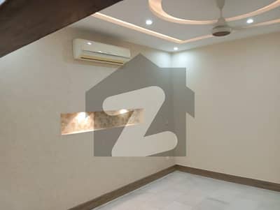 Prime Location 20 Marla Spacious Upper Portion Available In Iqbal Avenue Phase 3 For rent Prime Location 20 Marla Spacious Upper Portion Available In Iqbal Avenue Phase 3 For rent