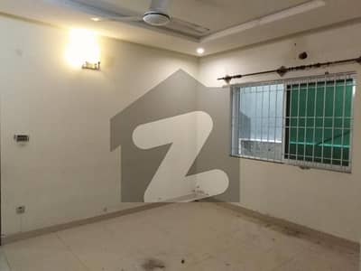 Buy A House Of 2450 Square Feet In G-9/2