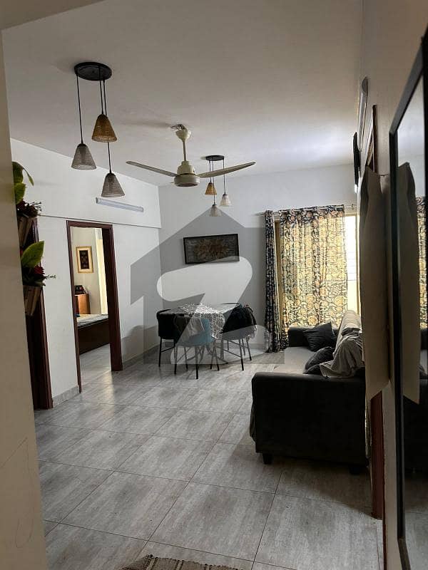 Flat For Sale 3-Bed DD Prime Location (Lift Available) Flat For Sale 3-Bed DD Prime Location (Lift Available)