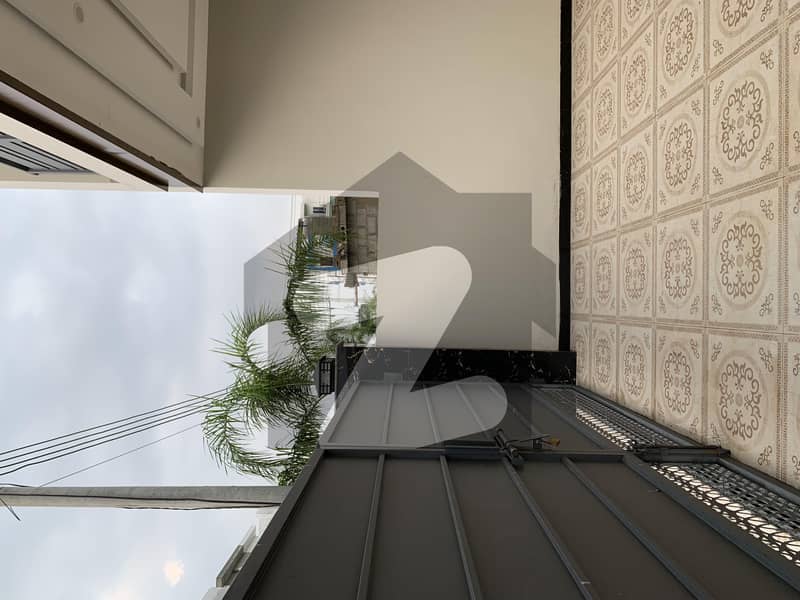 10 Marla Brand New Beautiful House