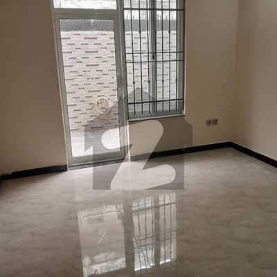 ایف ۔ 8/4 ایف ۔ 8,اسلام آباد میں 5 کمروں کا 1 کنال مکان 30.0 کروڑ میں برائے فروخت۔