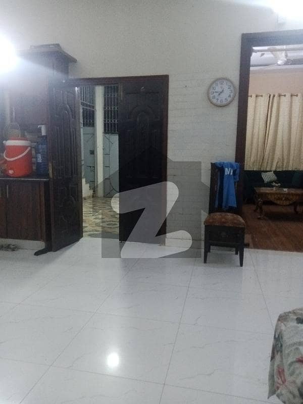 Commercial INDEPENDENT Bungalow 400 sq