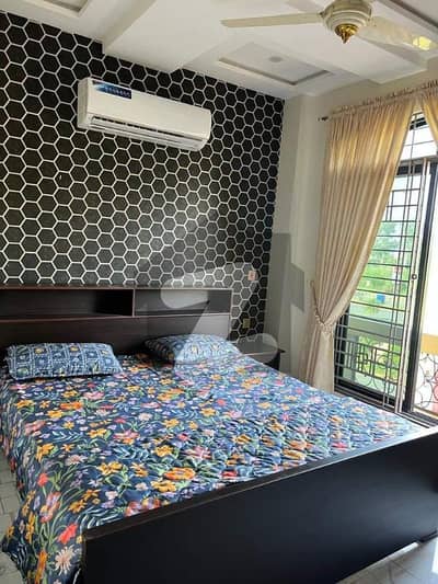 DOUBLE BEDROOMS FULLY FURNISHED APARTMENT AND GUST ROOM AVAILABLE FOR RENT IN CITI HOUSING SOCIETY GUJRANWALA
