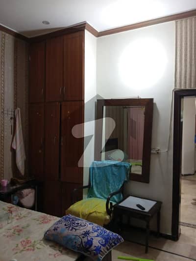 2.75 Marla House For Sale 3bad Attach Bathroom TV Launch Kitchen Marble Flooring Woodwork Good Location