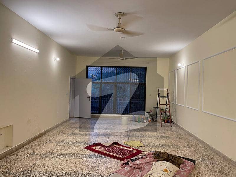 F-10 Upper Portion 3 Bedroom For Rent