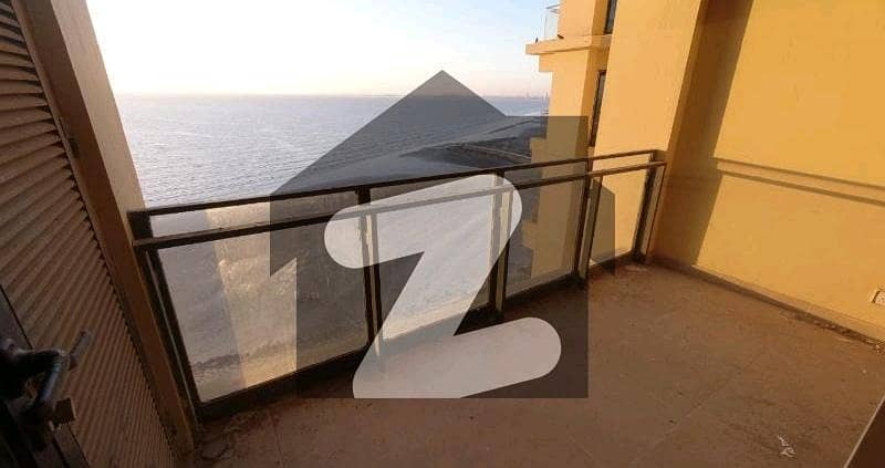Emaar Spacious 4-Bedroom Unfurnished Apartment for Rent (Full & Partial Sea Views | Ideal for Foreign Delegations) Emaar Spacious 4-Bedroom Unfurnished Apartment for Rent (Full & Partial Sea Views | Ideal for Foreign Delegations)