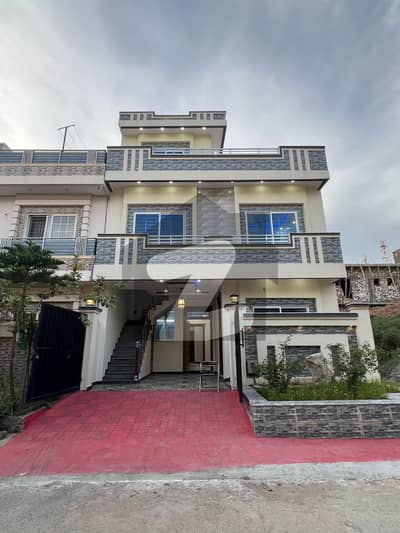 Ideal 4 Marla House Has Landed On Market In G-13/1 Islamabad
