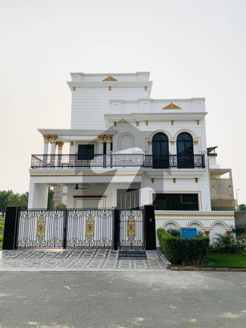 سٹی ہاؤسنگ سرگودھا روڈ سٹی ہاؤسنگ,فیصل آباد میں 5 کمروں کا 10 مرلہ مکان 4.25 کروڑ میں برائے فروخت۔ سٹی ہاؤسنگ سرگودھا روڈ سٹی ہاؤسنگ,فیصل آباد میں 5 کمروں کا 10 مرلہ مکان 4.25 کروڑ میں برائے فروخت۔