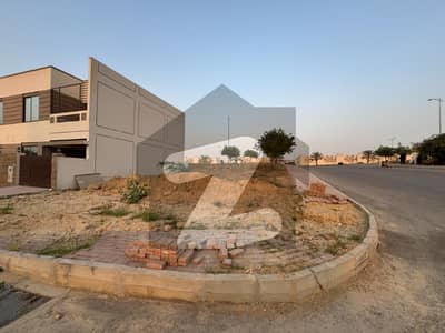 INVESTOR DEAL! 125sq yd plots FOR SALE in Precinct-10B. All amenities nearby including MOSQUE, General Store & Parks. 10min Drive from Main Gate of Bahria Town Karachi.