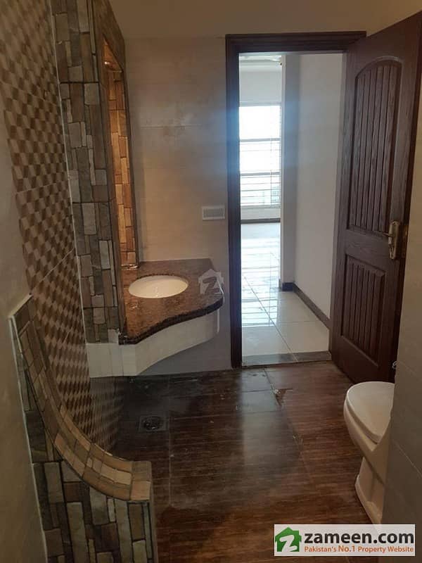 Luxury Brand New Double Storey 10 Marla House For Sale Cantt, Multan