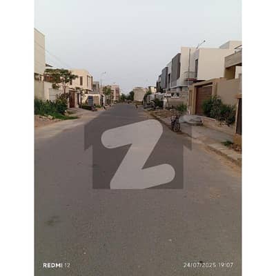 DHA PHASE 8 Plots And BUNGALOW FOR SALE