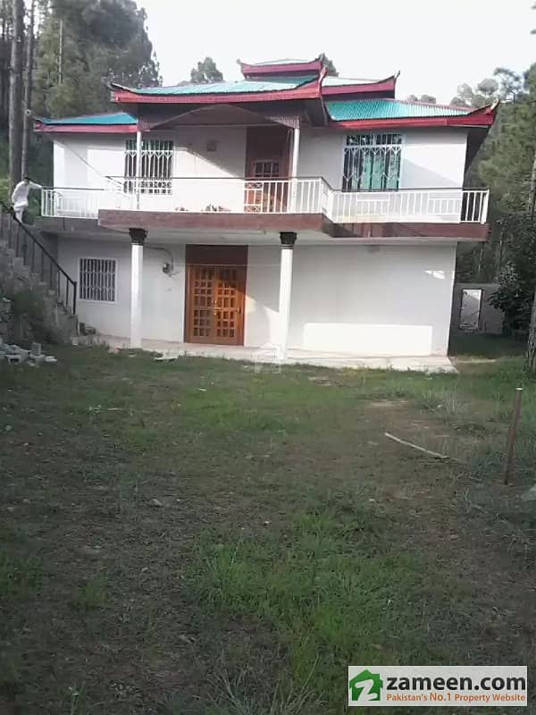 Triple Storey Bungalow Available For Sale In Patriata Murree