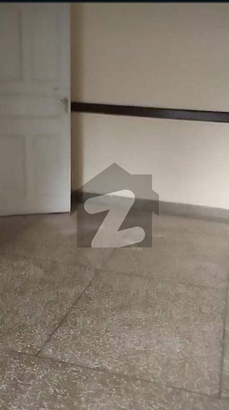 UPPER P0RTION FOR RENT IN F-10 ISALLABAD UPPER P0RTION FOR RENT IN F-10 ISALLABAD