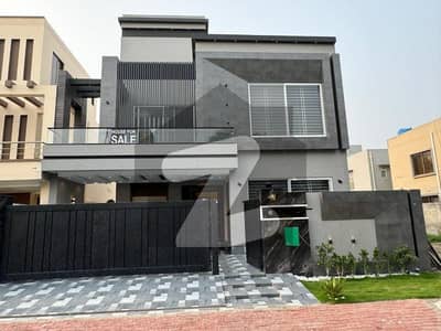 10 MARLA LUXURY HOUSE FOR SALE IN CHAMBELLI BLOCK SECTOR C BAHRIA TOWN LAHORE