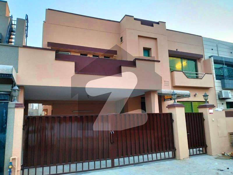 10 Marla House For Sale In Askari 10 10 Marla House For Sale In Askari 10