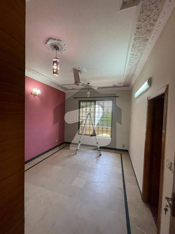 4 Marla Ground Portion For Rent 4 Marla Ground Portion For Rent