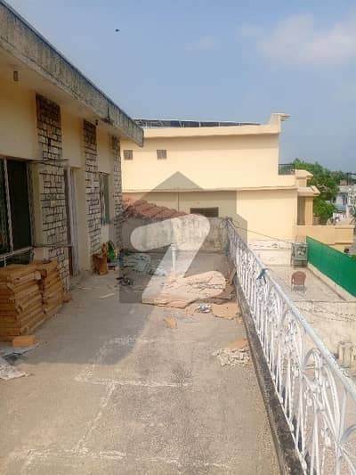 Portion For Rent And G 93 Open Terrace 2 Room Kitchen
