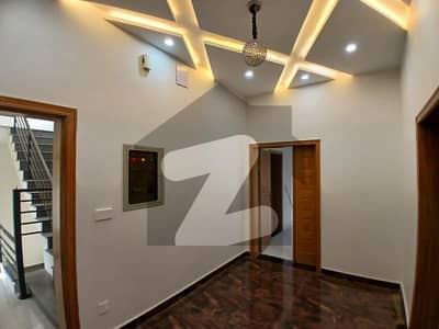 1 Kanal Upper Portion Available For Rent At A Very Reasonable Price In AWT