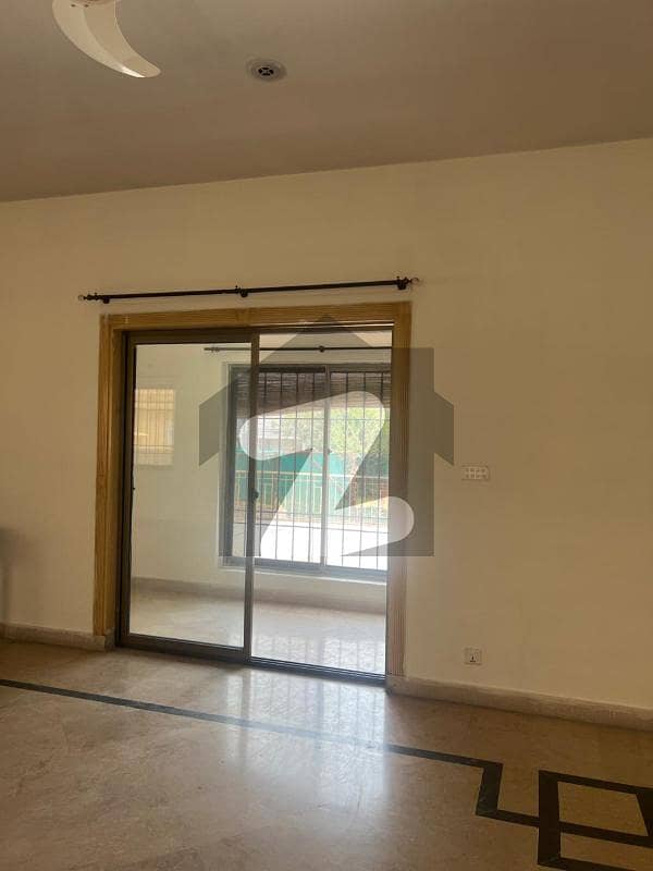 UPPER PORTION FOR RENT IN F-6 UPPER PORTION FOR RENT IN F-6