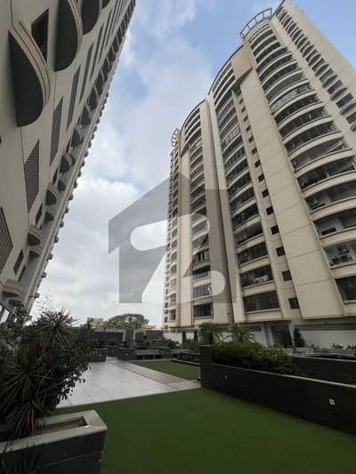 3 Bedroom Apartment In Civil Lines,Karachi