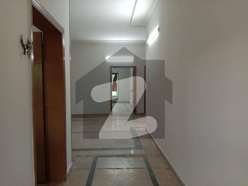 15 Marla Upper Portion For Rent.